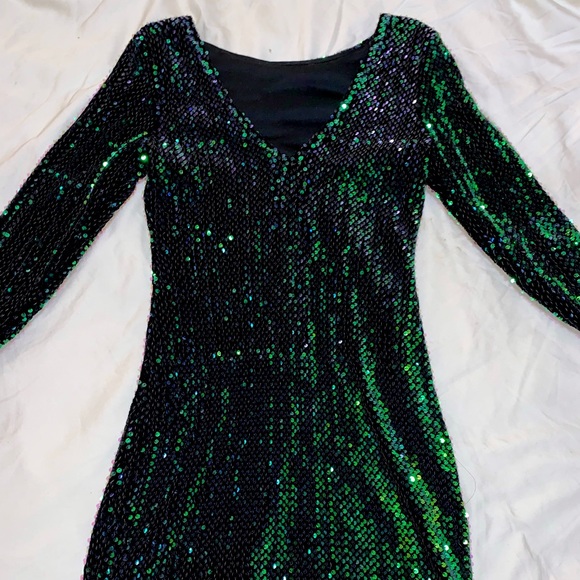 🪩 Motel Rocks Green Sequin Backless Dress - Size S - Picture 3 of 4